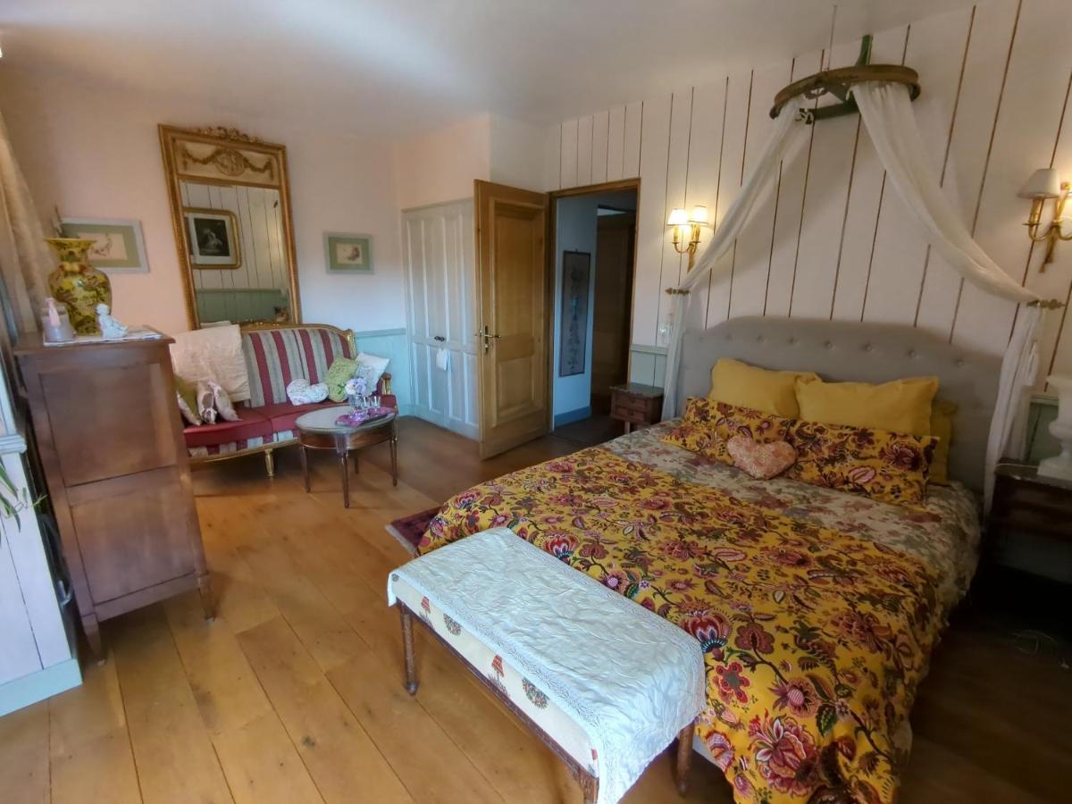 Chambre D'Hotes La Grenade Bleue Pons Luaran gambar